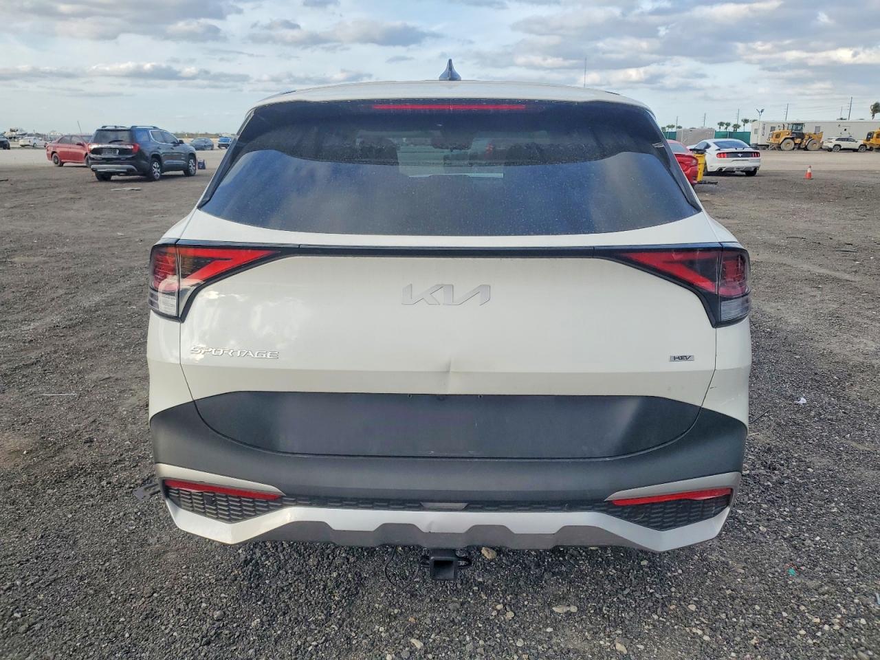 2023 KIA SPORTAGE LX photo 6