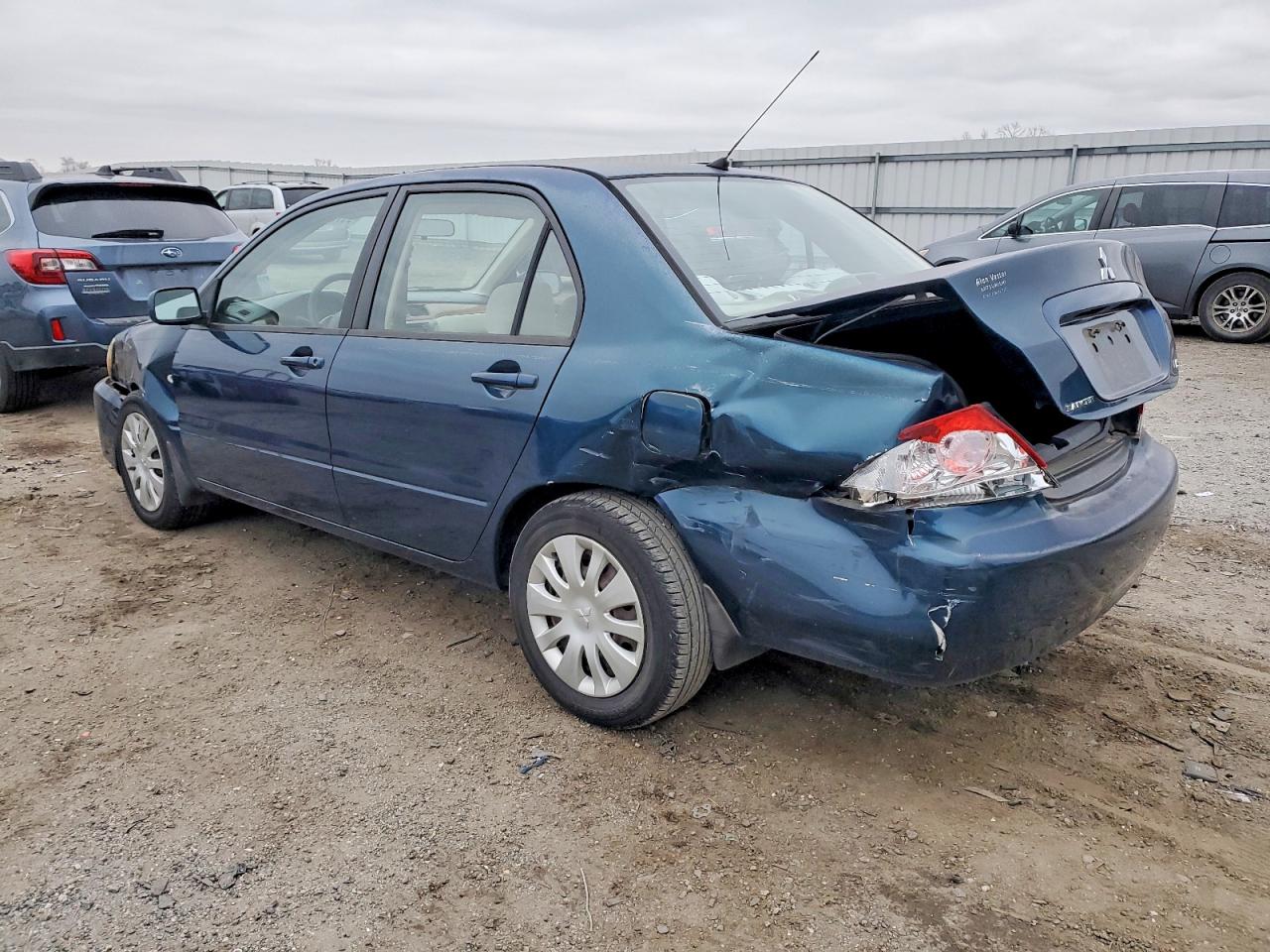 2006 MITSUBISHI LANCER ES photo 2