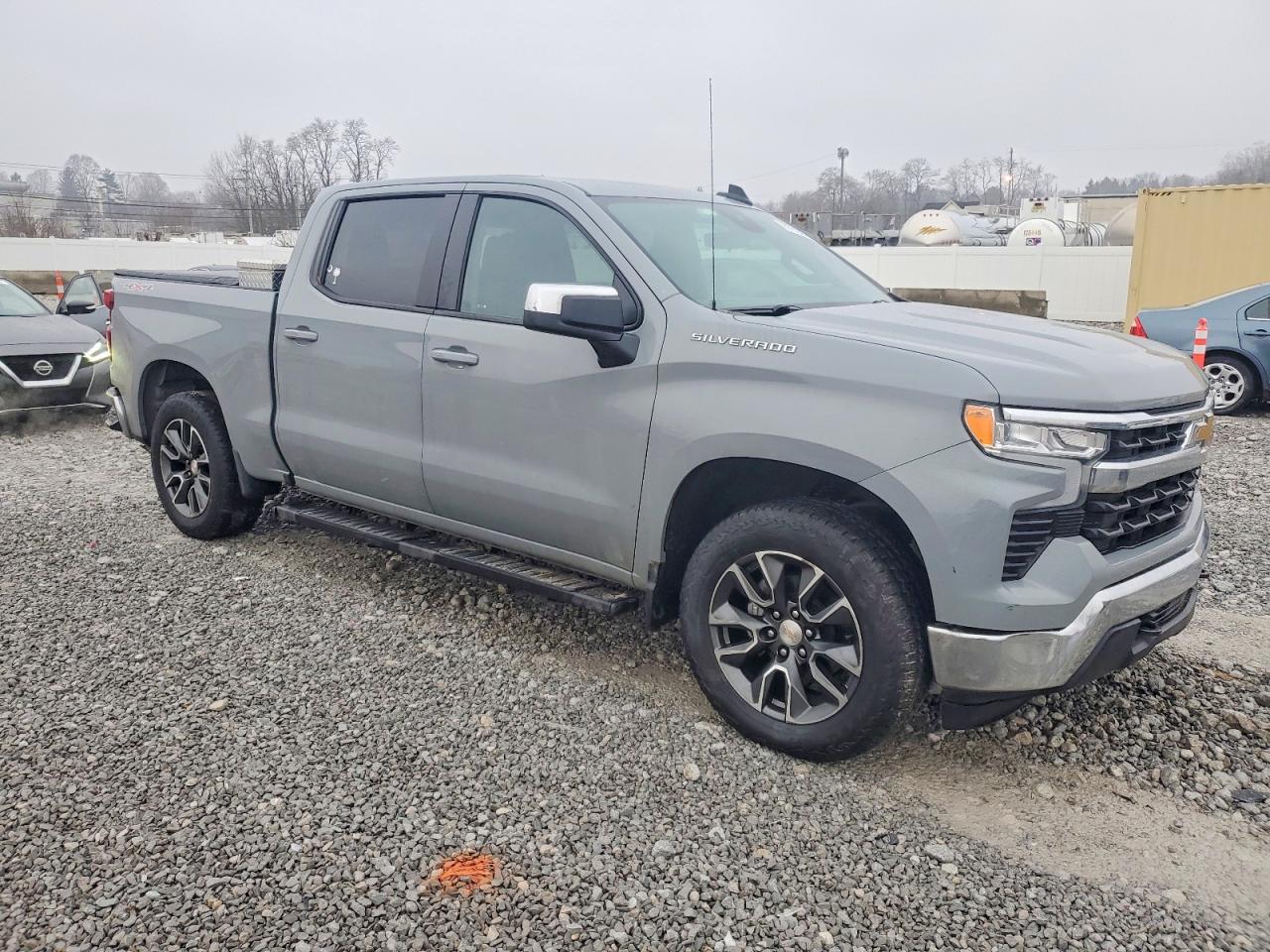 2024 CHEVROLET SILVERADO K1500 LT-L photo 4