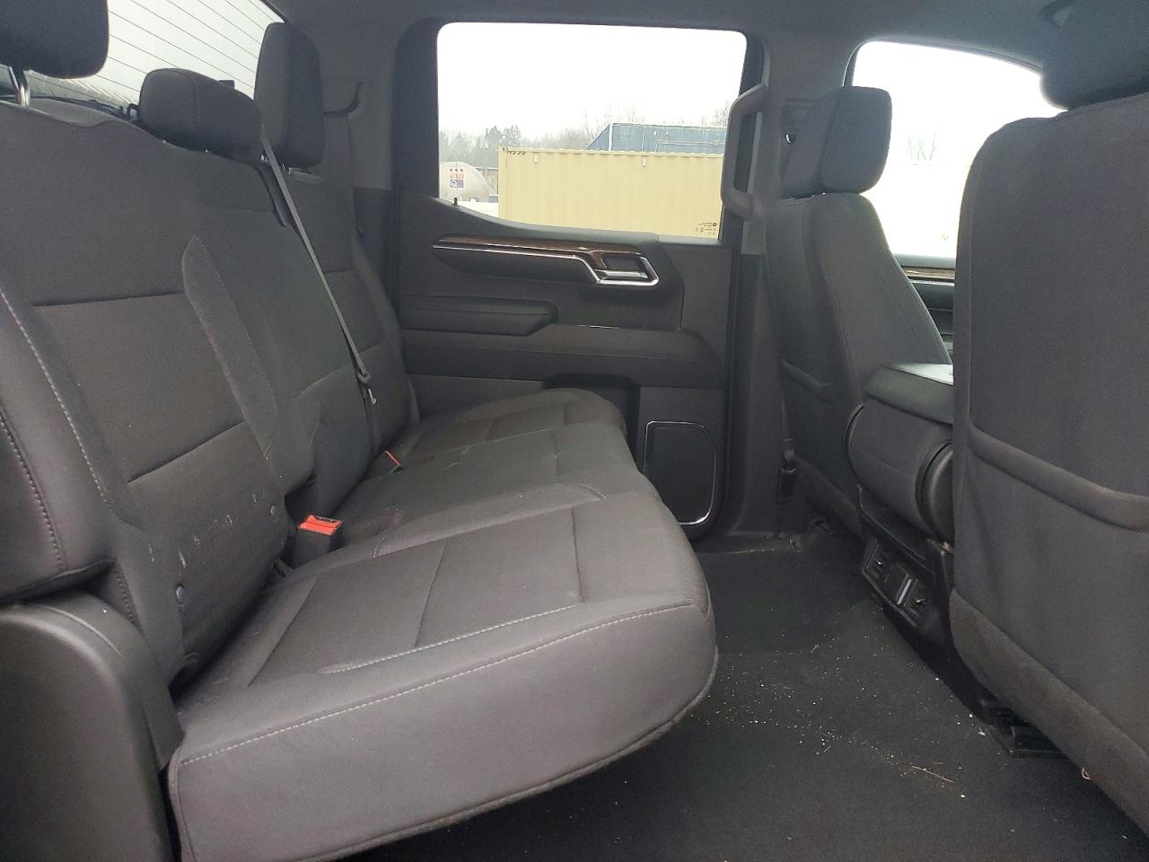 2024 CHEVROLET SILVERADO K1500 LT-L photo 10