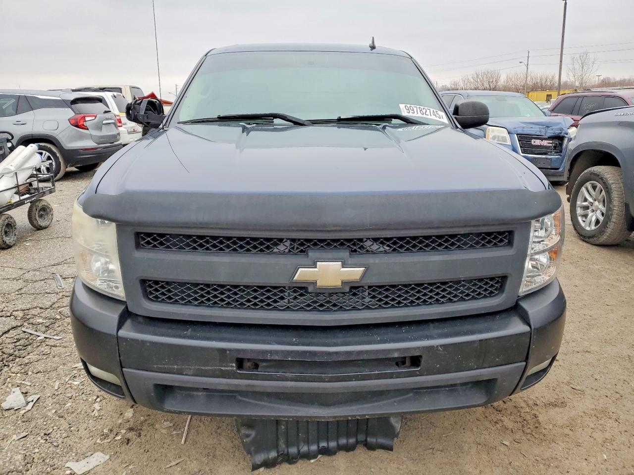 2010 CHEVROLET SILVERADO K1500 LT photo 5