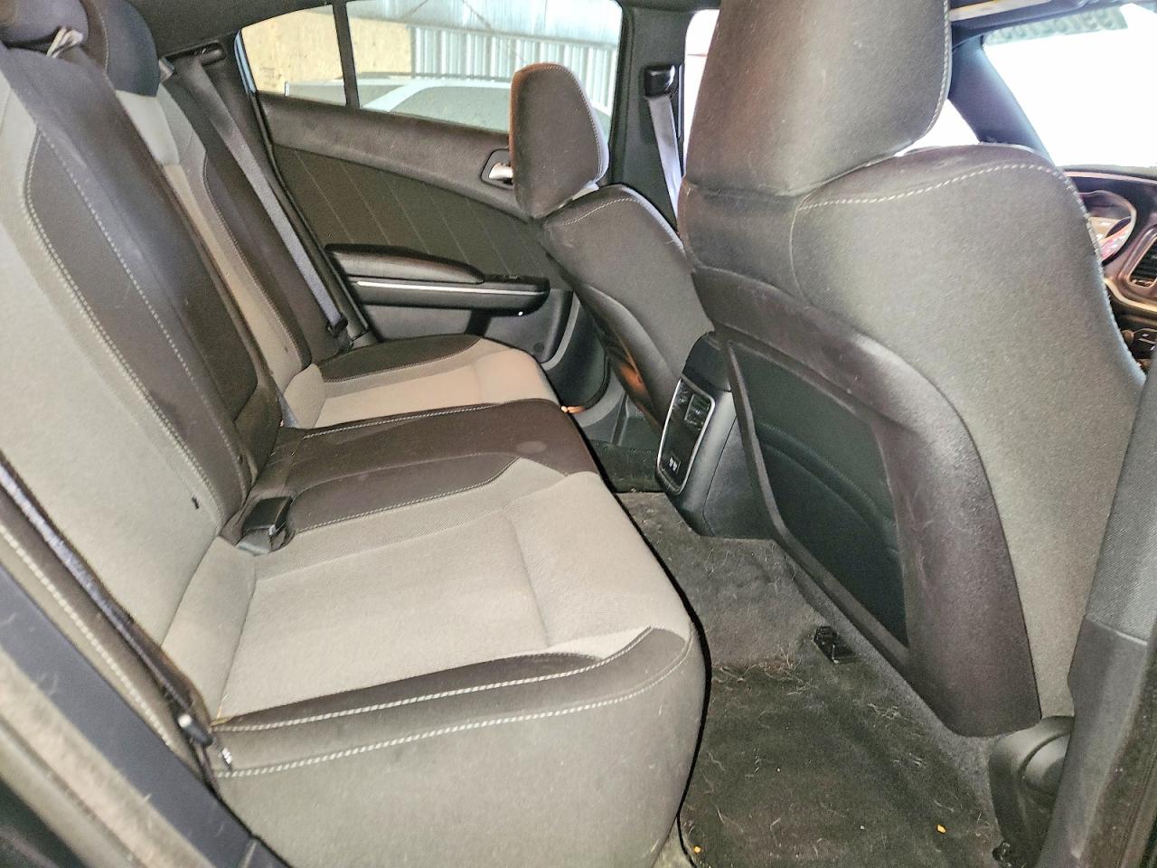 2015 DODGE CHARGER SXT photo 19