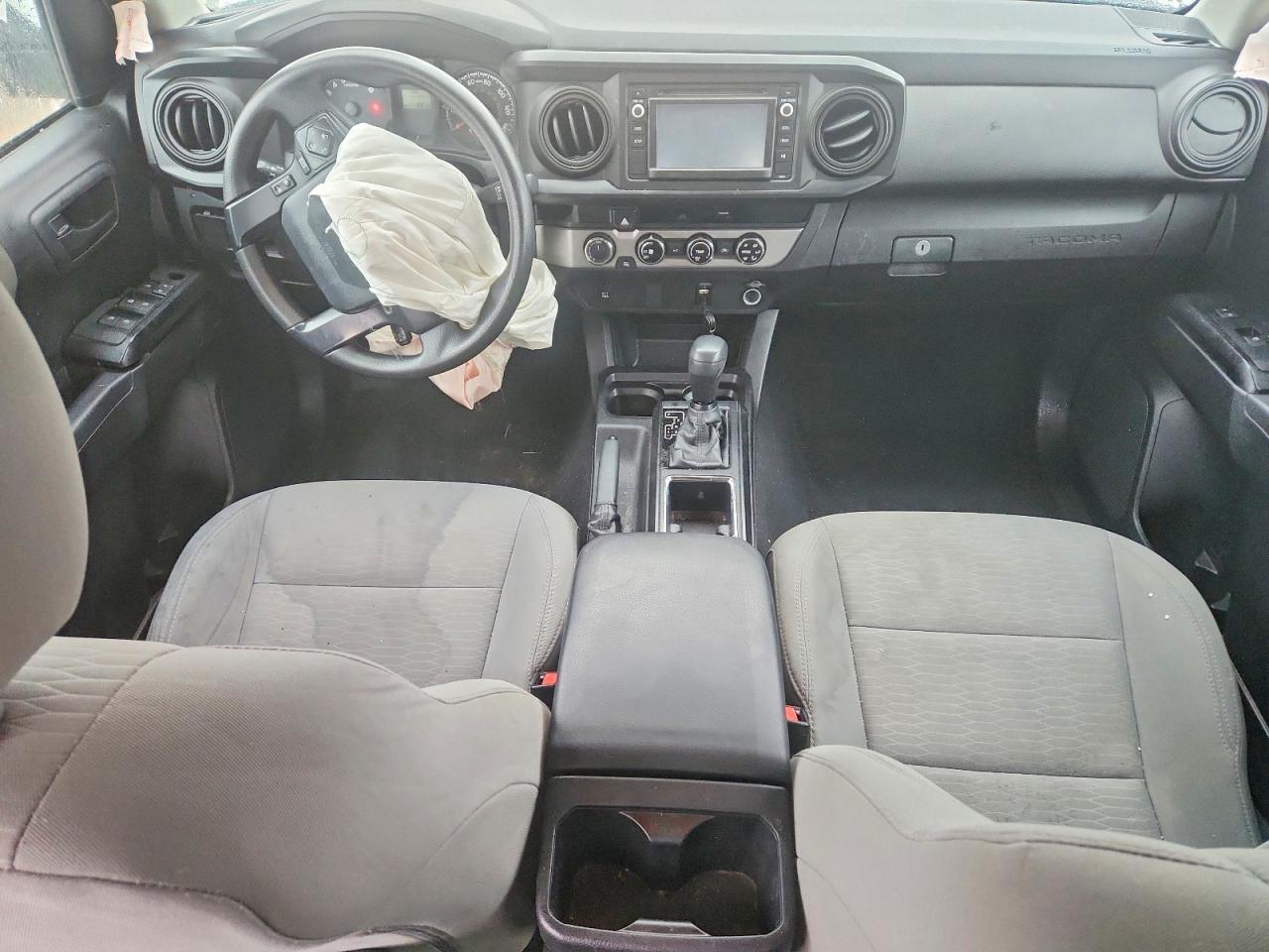 2017 TOYOTA TACOMA DOUBLE CAB photo 8