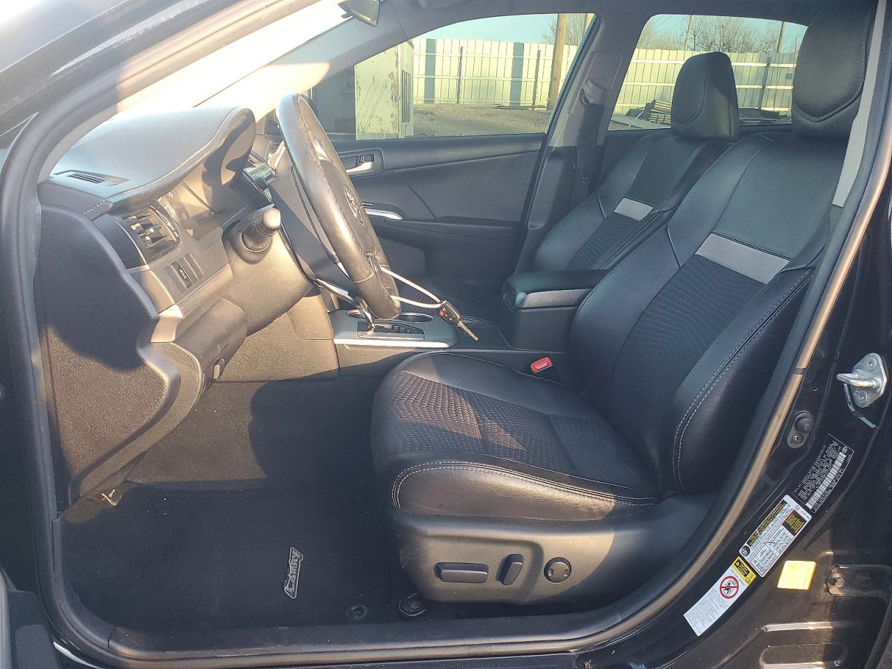 2012 TOYOTA CAMRY SE SPORT LIMITED EDITION photo 13