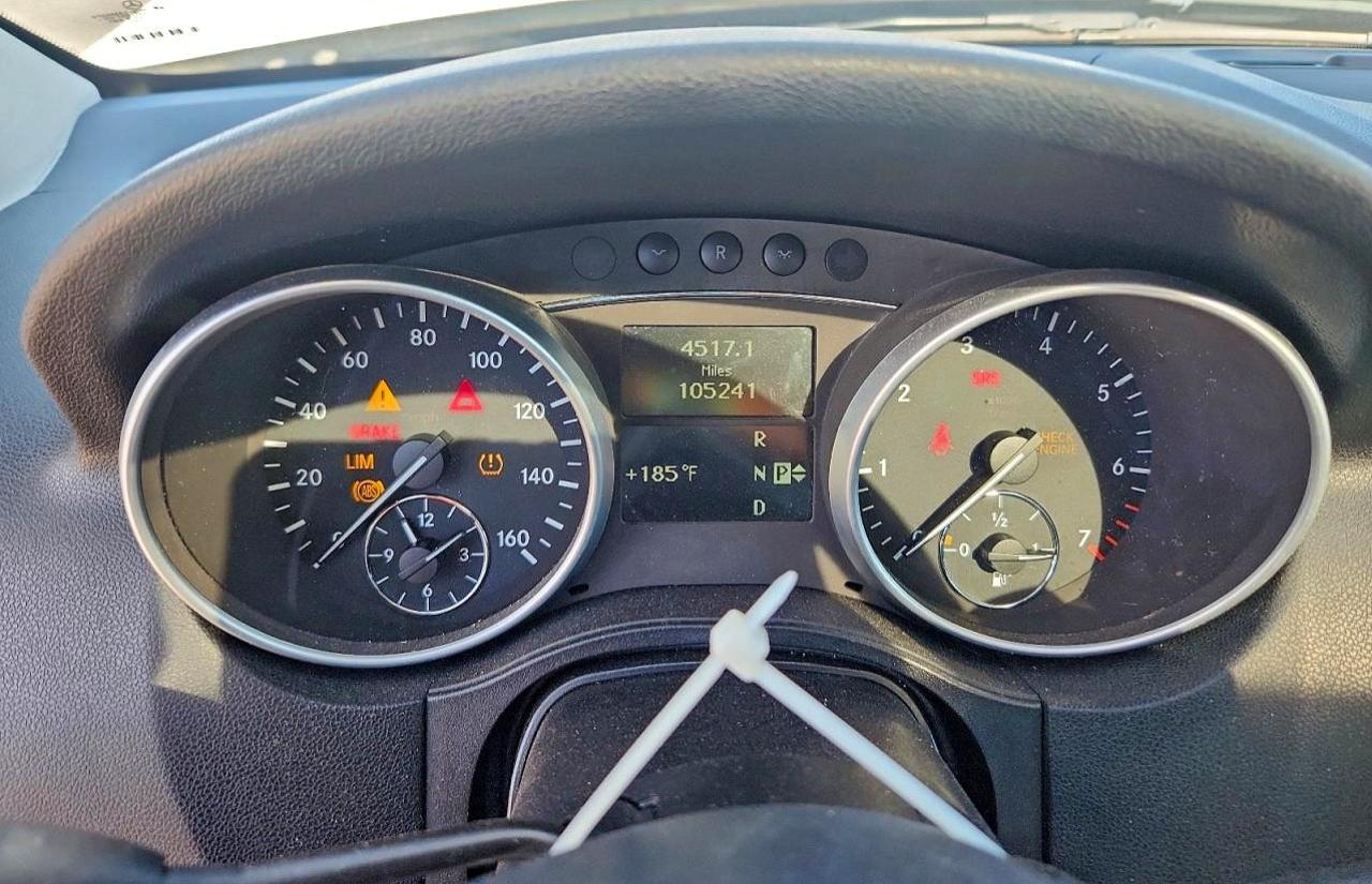 2011 MERCEDES-BENZ ML 350 photo 9