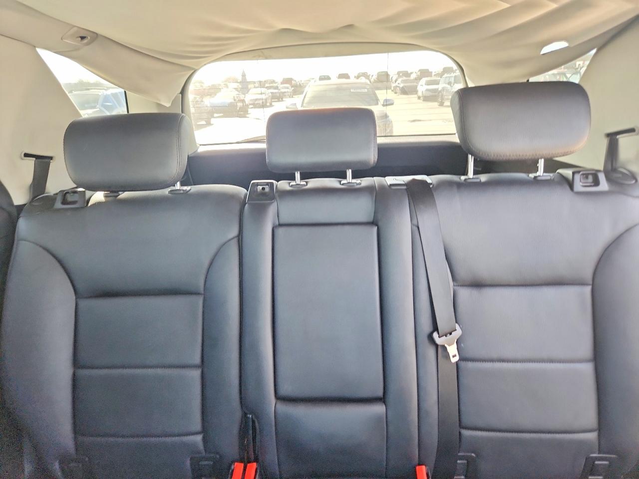 2011 MERCEDES-BENZ ML 350 photo 10