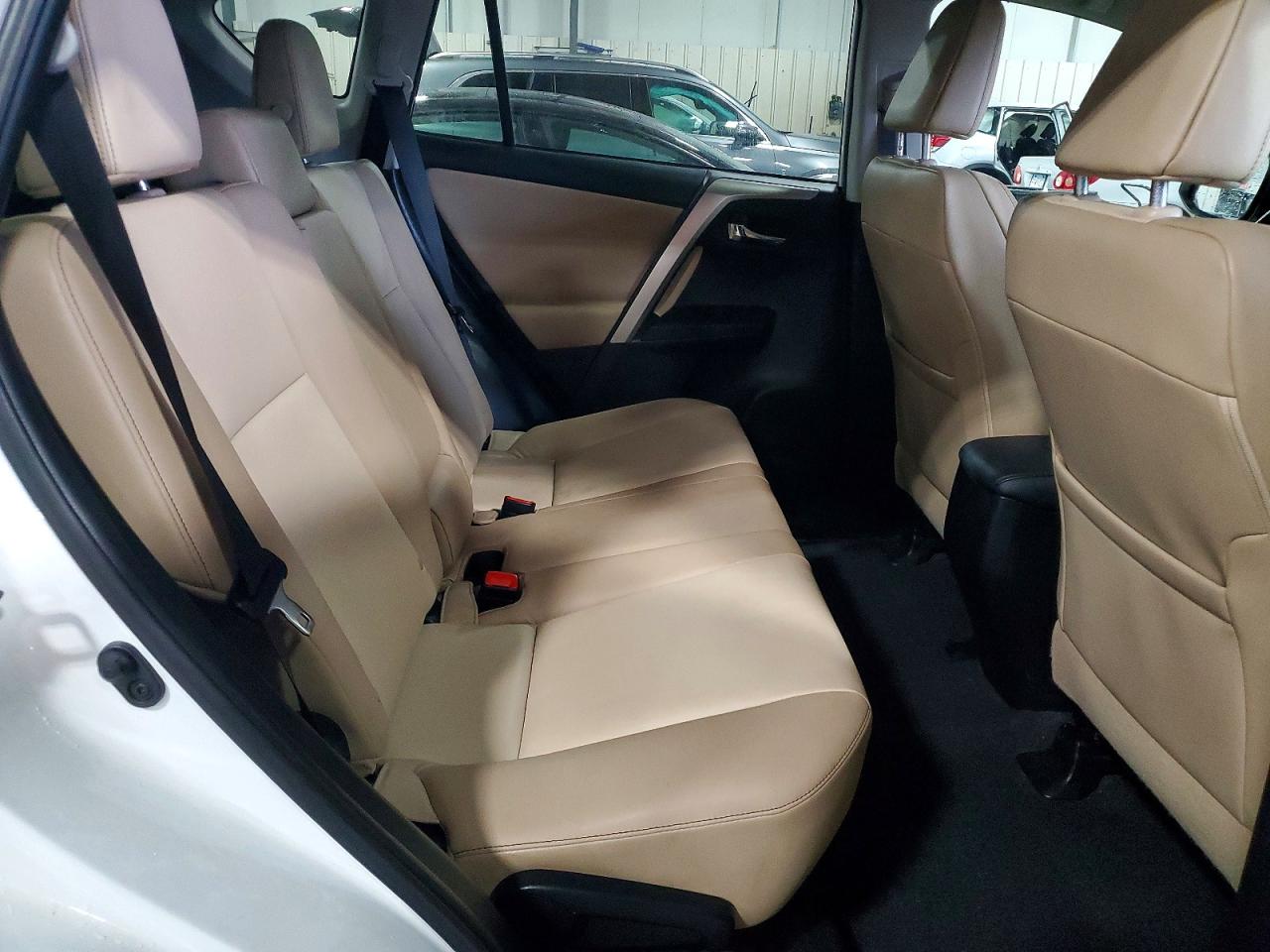 2015 TOYOTA RAV4 LIMITED photo 11