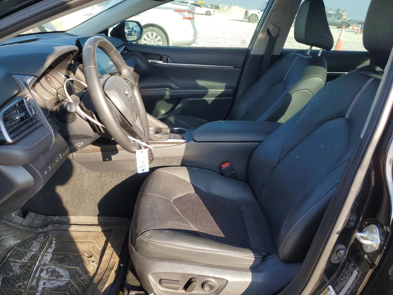 2024 TOYOTA CAMRY XSE photo 7