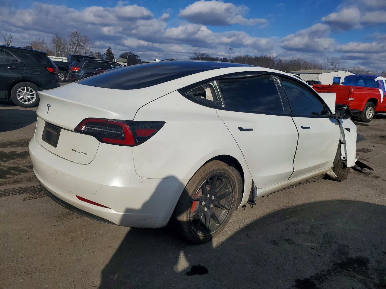 2021 TESLA MODEL 3 photo 3