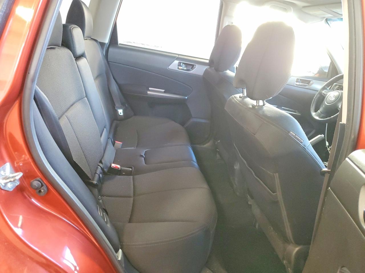 2011 SUBARU FORESTER 2.5X PREMIUM photo 11