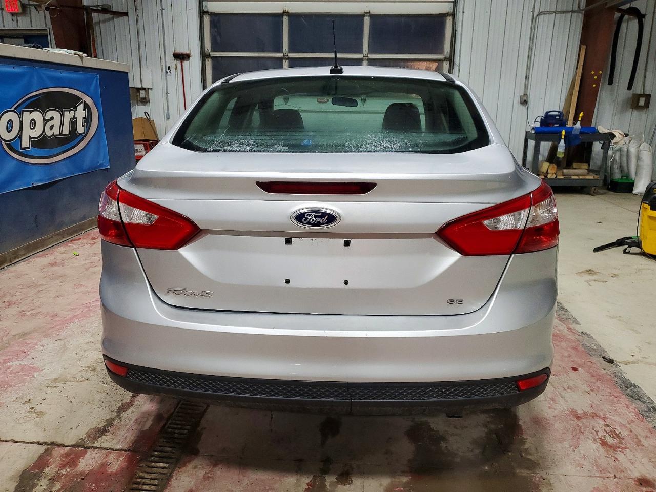 2014 FORD FOCUS SE photo 6