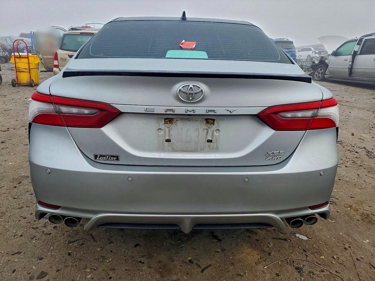 2021 TOYOTA CAMRY XSE photo 6