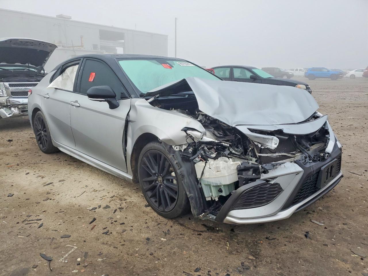 2021 TOYOTA CAMRY XSE photo 4