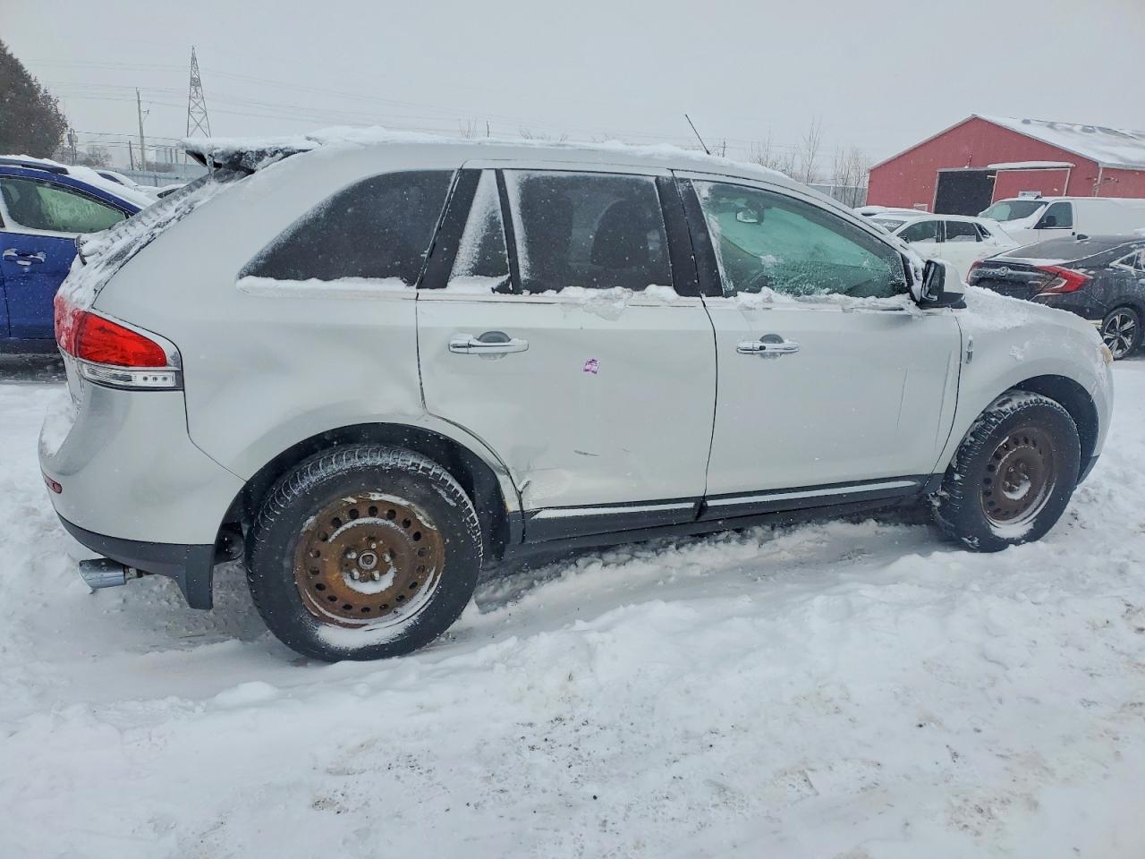 2011 LINCOLN MKX photo 3
