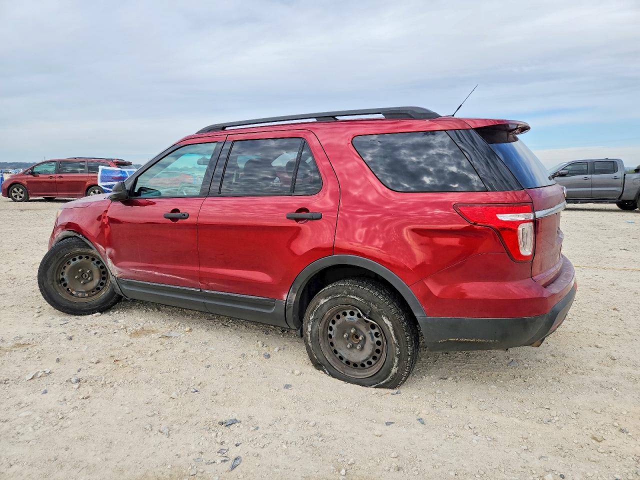 2013 FORD EXPLORER photo 2