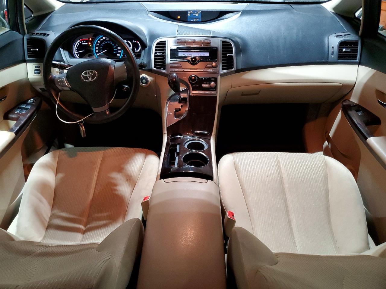 2009 TOYOTA VENZA photo 8