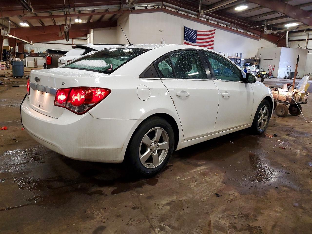 2014 CHEVROLET CRUZE LT photo 3