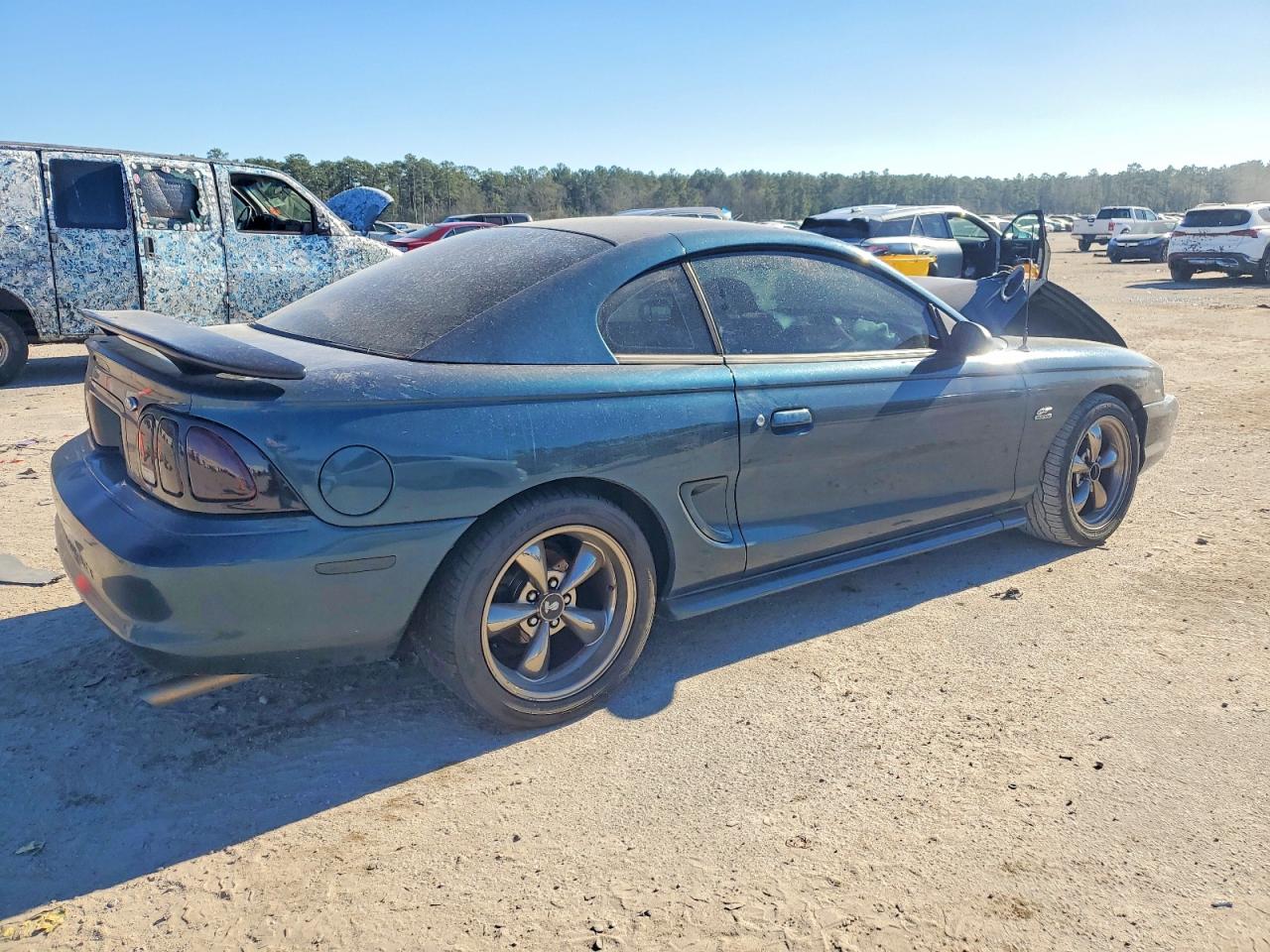 1994 FORD MUSTANG GT photo 3