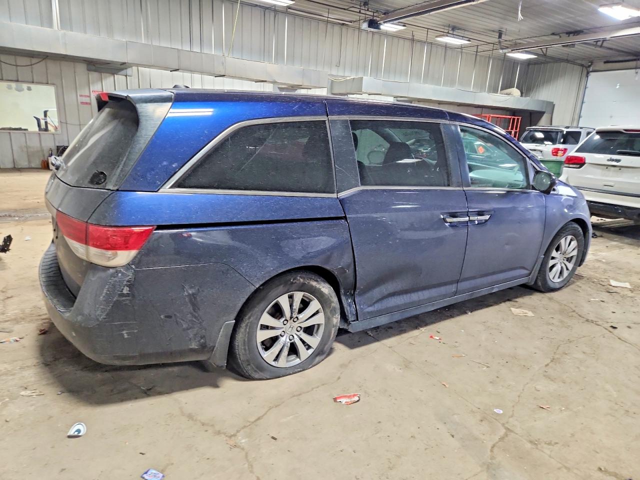 2016 HONDA ODYSSEY EXL photo 3