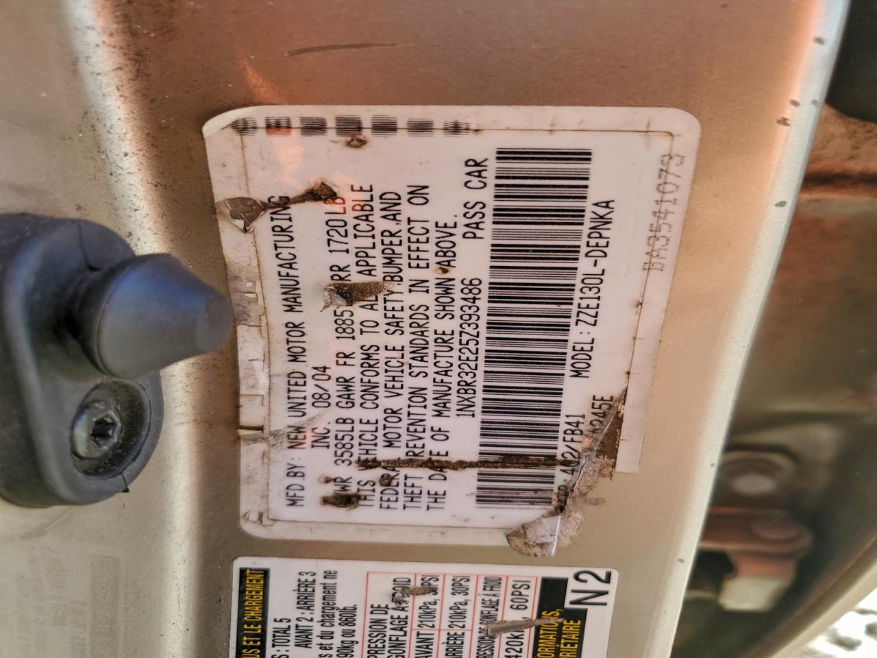 2005 TOYOTA COROLLA CE photo 12
