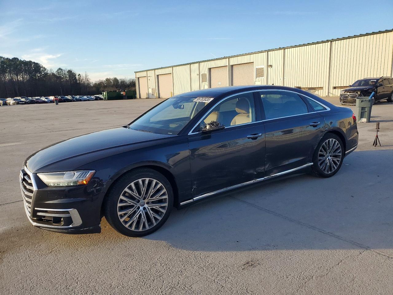 2019 AUDI A8