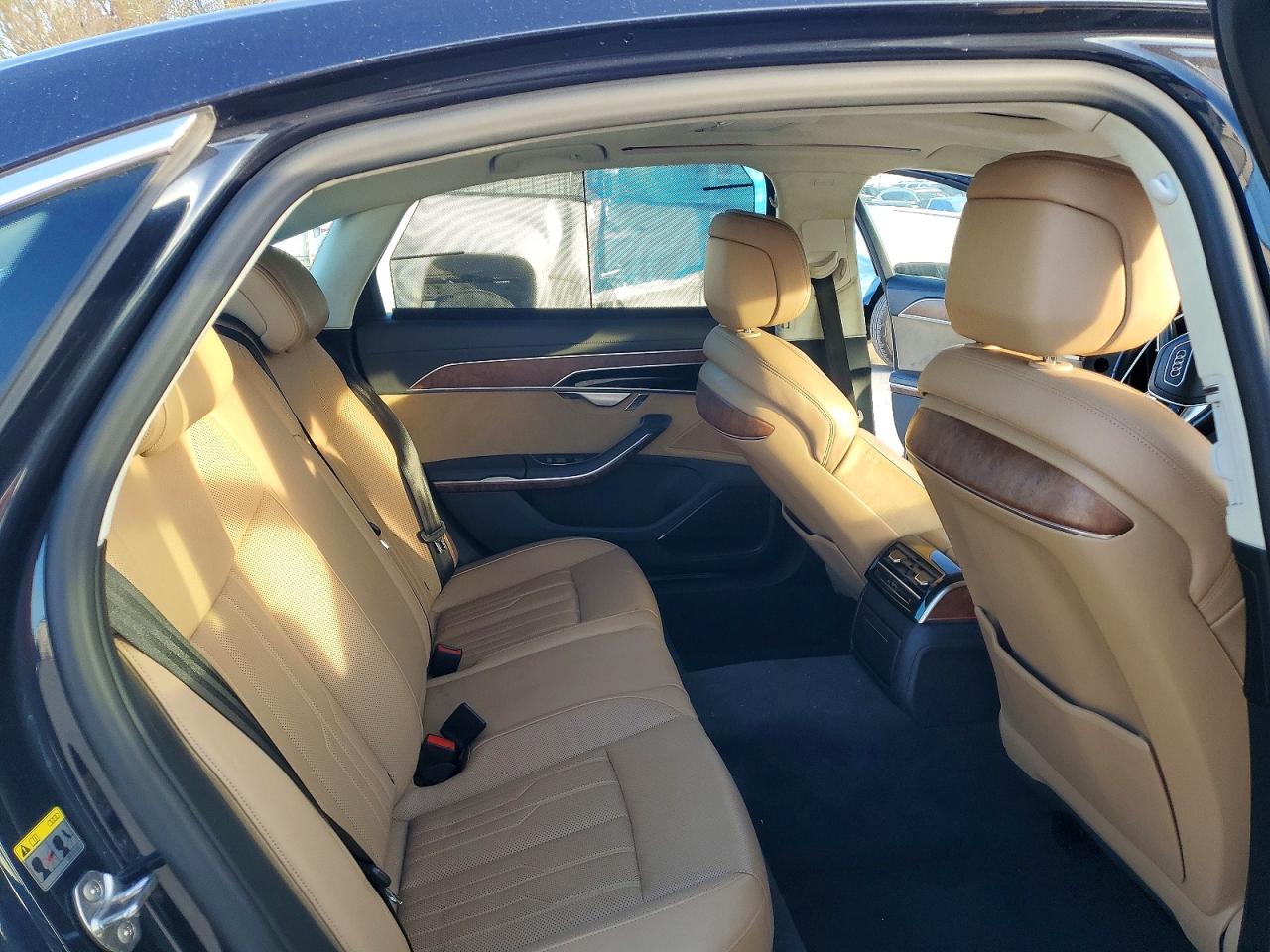 2019 AUDI A8 L photo 10
