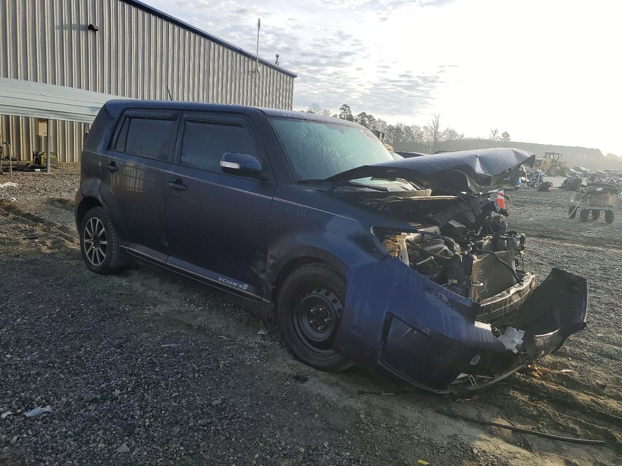 2008 TOYOTA SCION XB photo 4