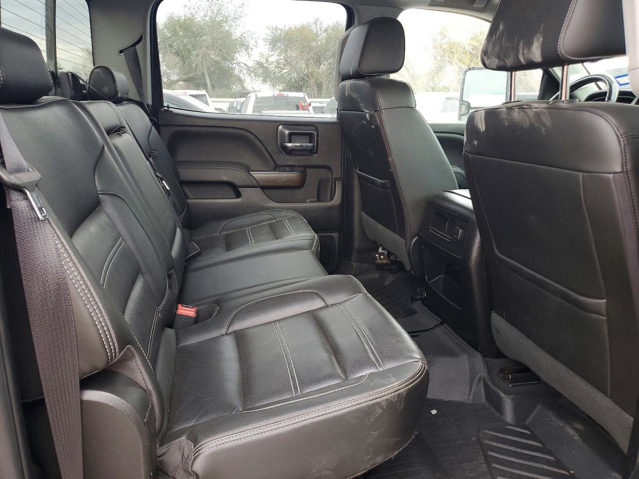 2019 GMC SIERRA K2500 DENALI photo 28