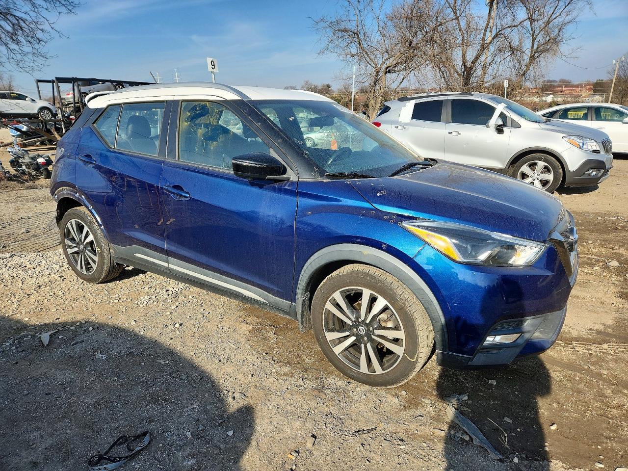 2019 NISSAN KICKS S photo 4