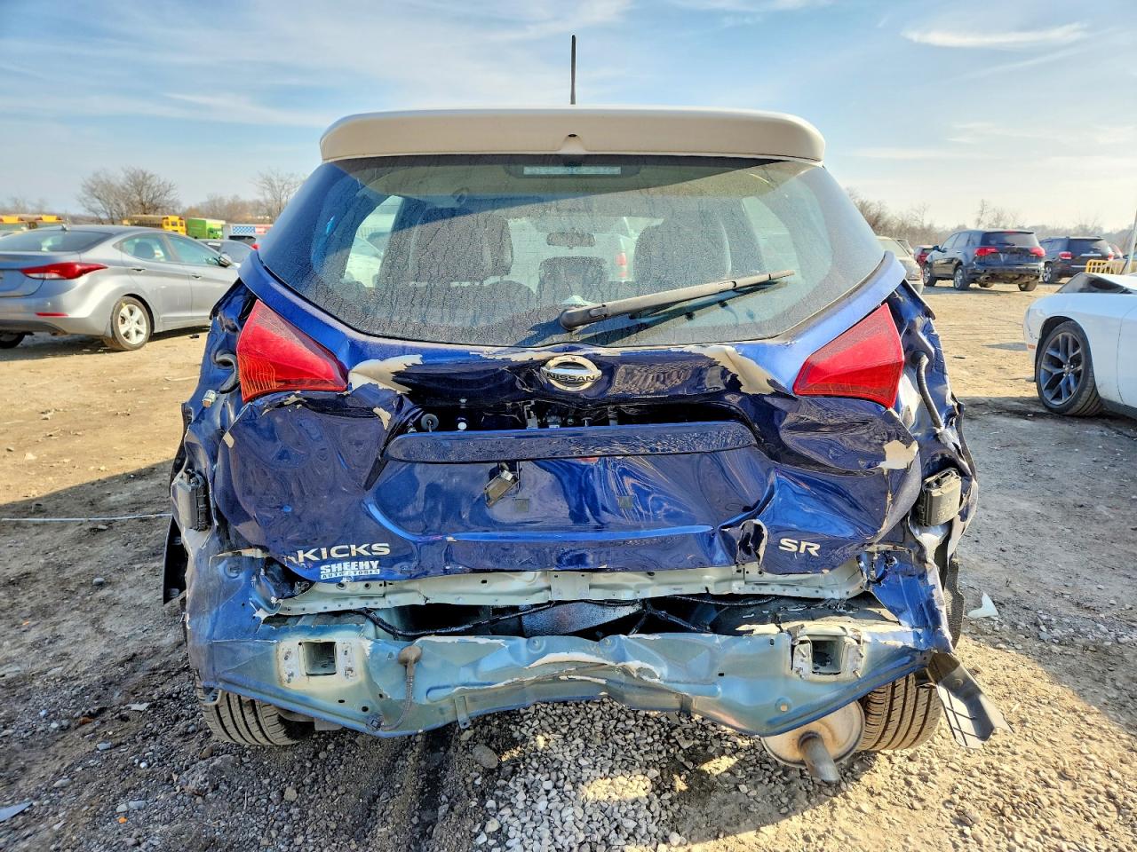 2019 NISSAN KICKS S photo 6
