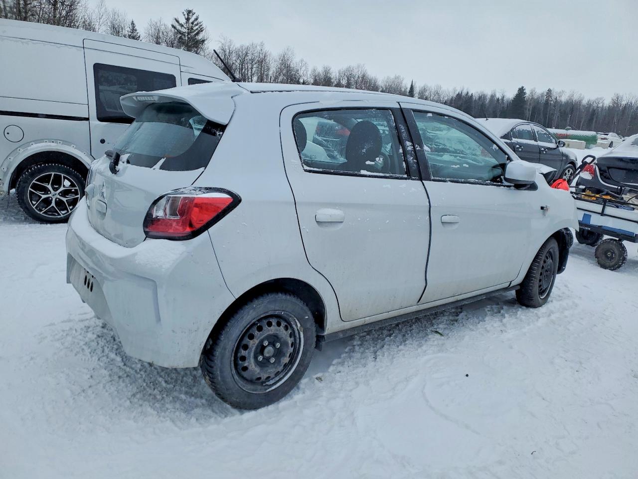 2024 MITSUBISHI MIRAGE ES photo 3