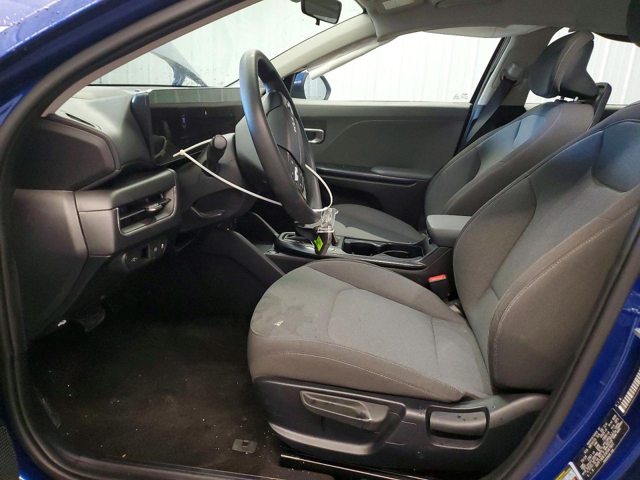 2025 KIA K4 LX photo 7
