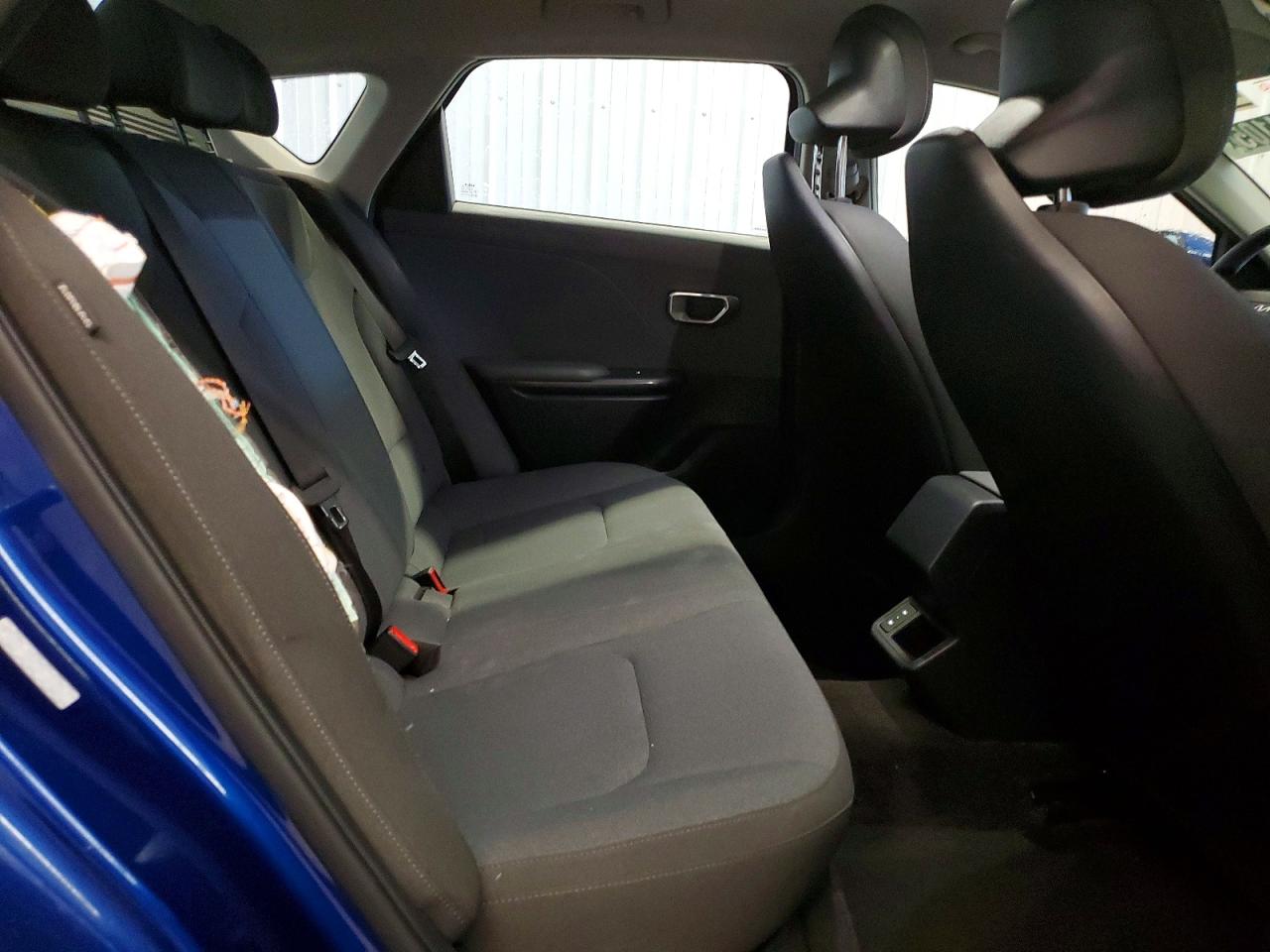 2025 KIA K4 LX photo 10