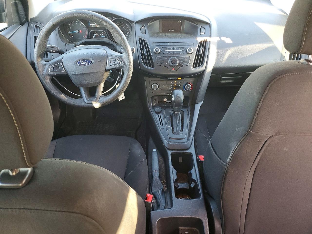 2018 FORD FOCUS S photo 8