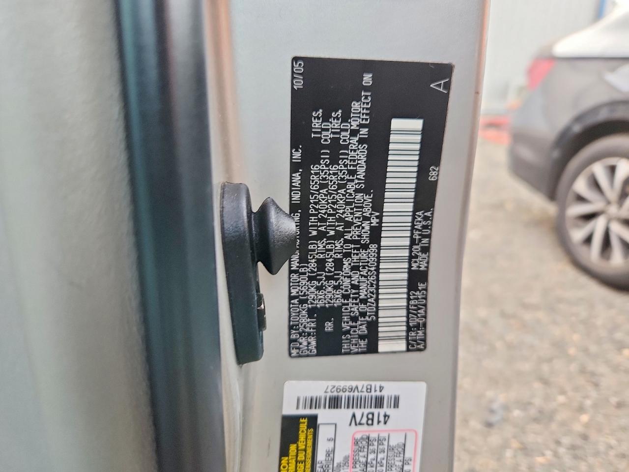 2006 TOYOTA SIENNA CE photo 13