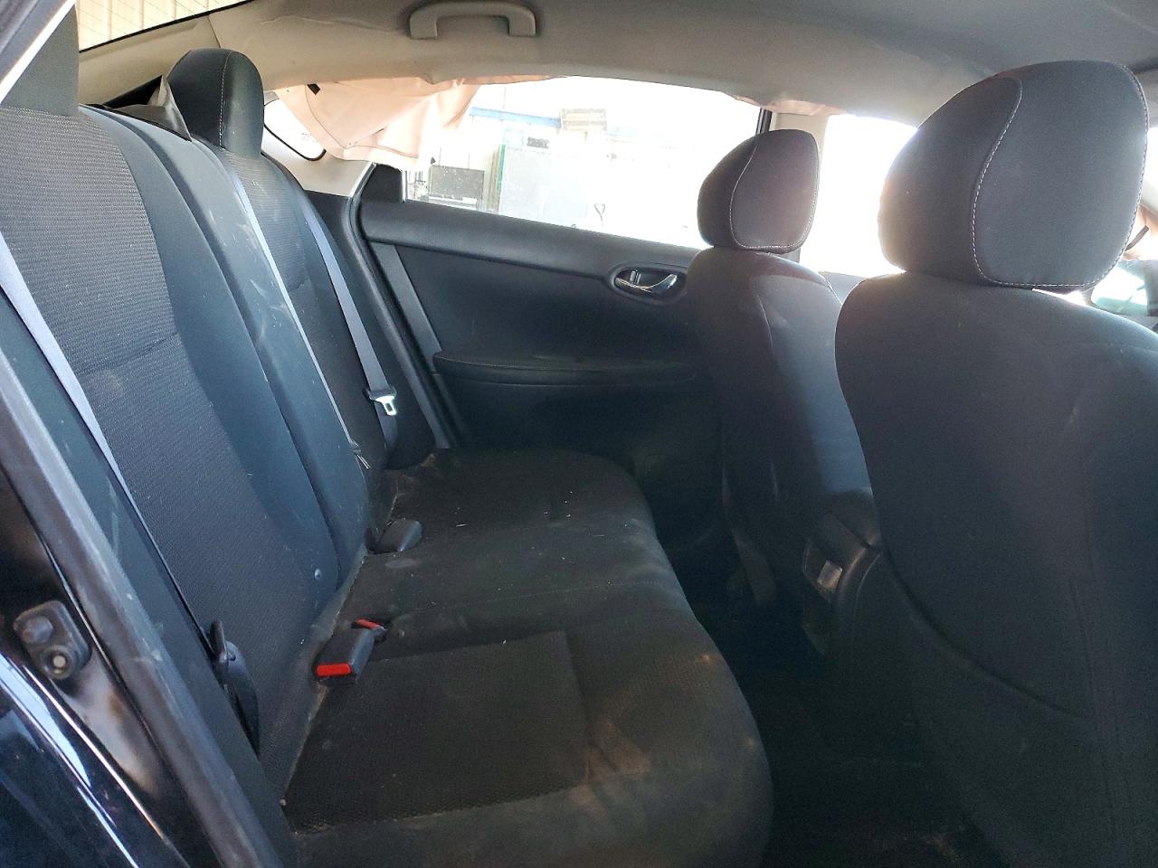 2019 NISSAN SENTRA S photo 10