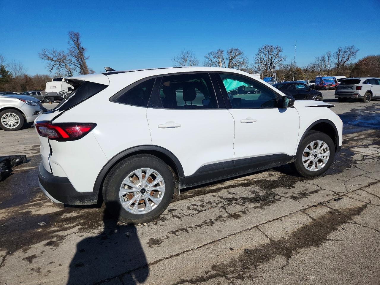 2025 FORD ESCAPE ACTIVE photo 3