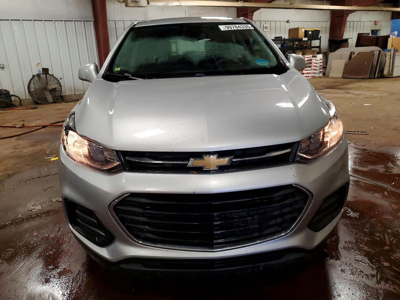 2019 CHEVROLET TRAX LS photo 5