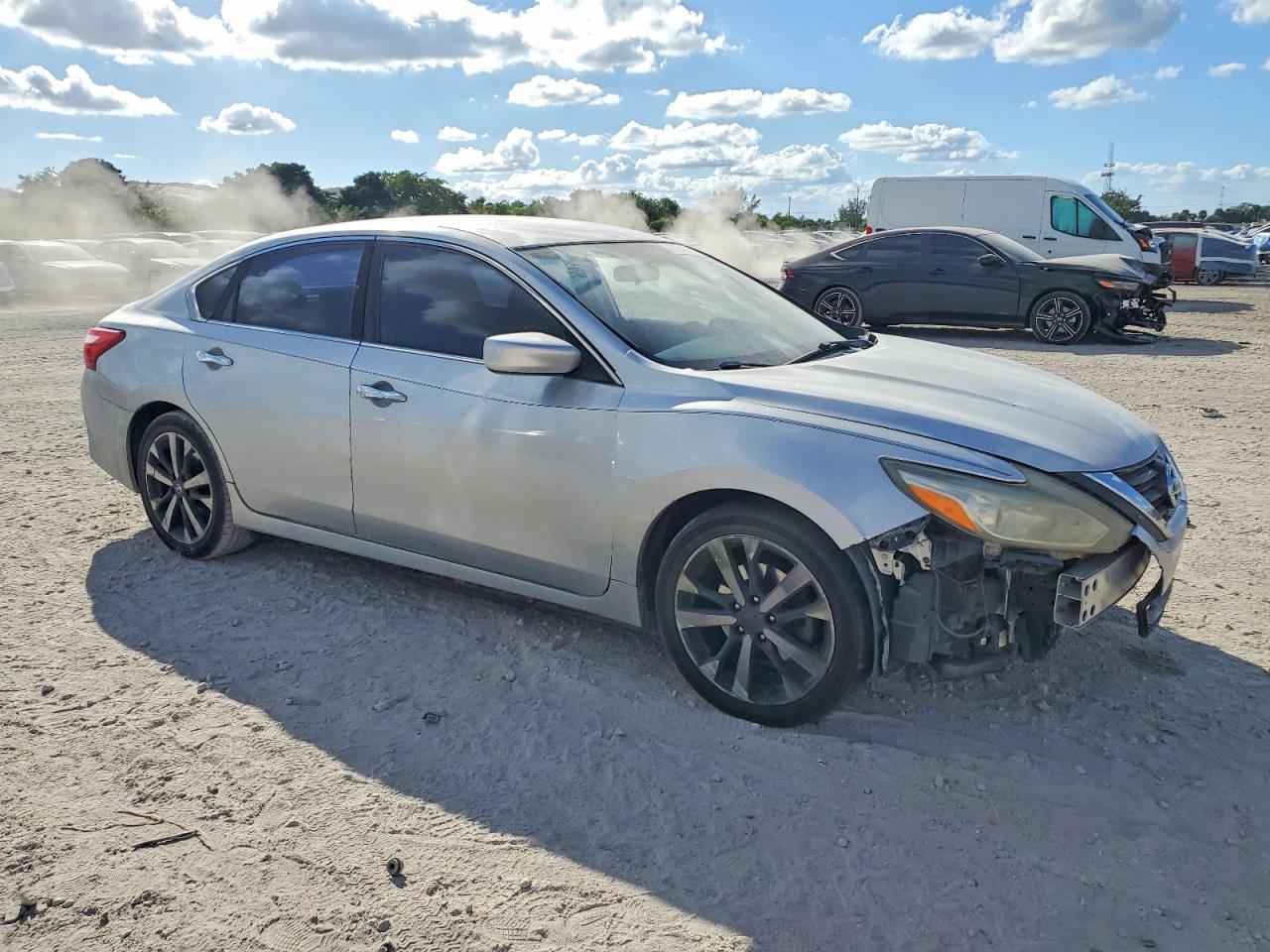 2016 NISSAN ALTIMA 2.5 photo 4