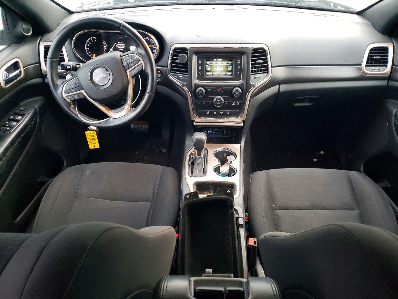 2016 JEEP GRAND CHEROKEE LAREDO photo 8