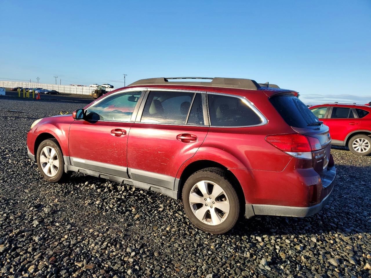 2011 SUBARU OUTBACK 3.6R LIMITED photo 3