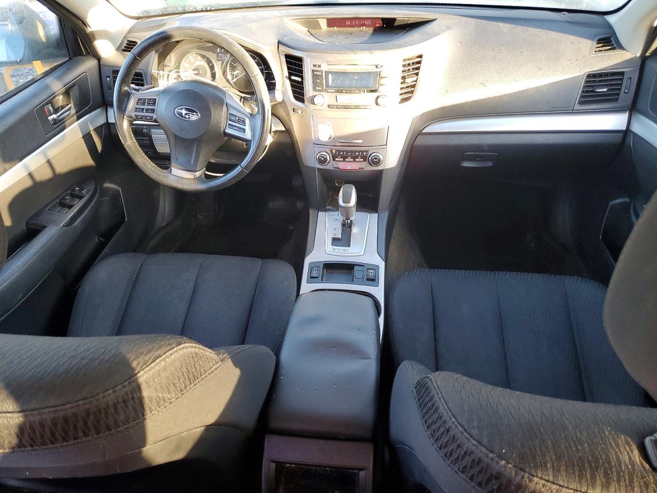 2012 SUBARU OUTBACK 2.5I PREMIUM photo 8