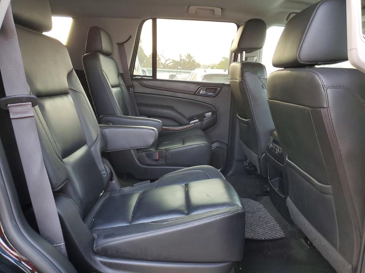 2016 CHEVROLET TAHOE C1500 LT photo 11