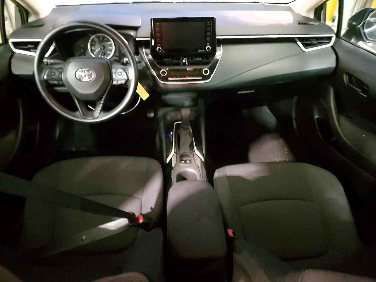 2022 TOYOTA COROLLA LE photo 8