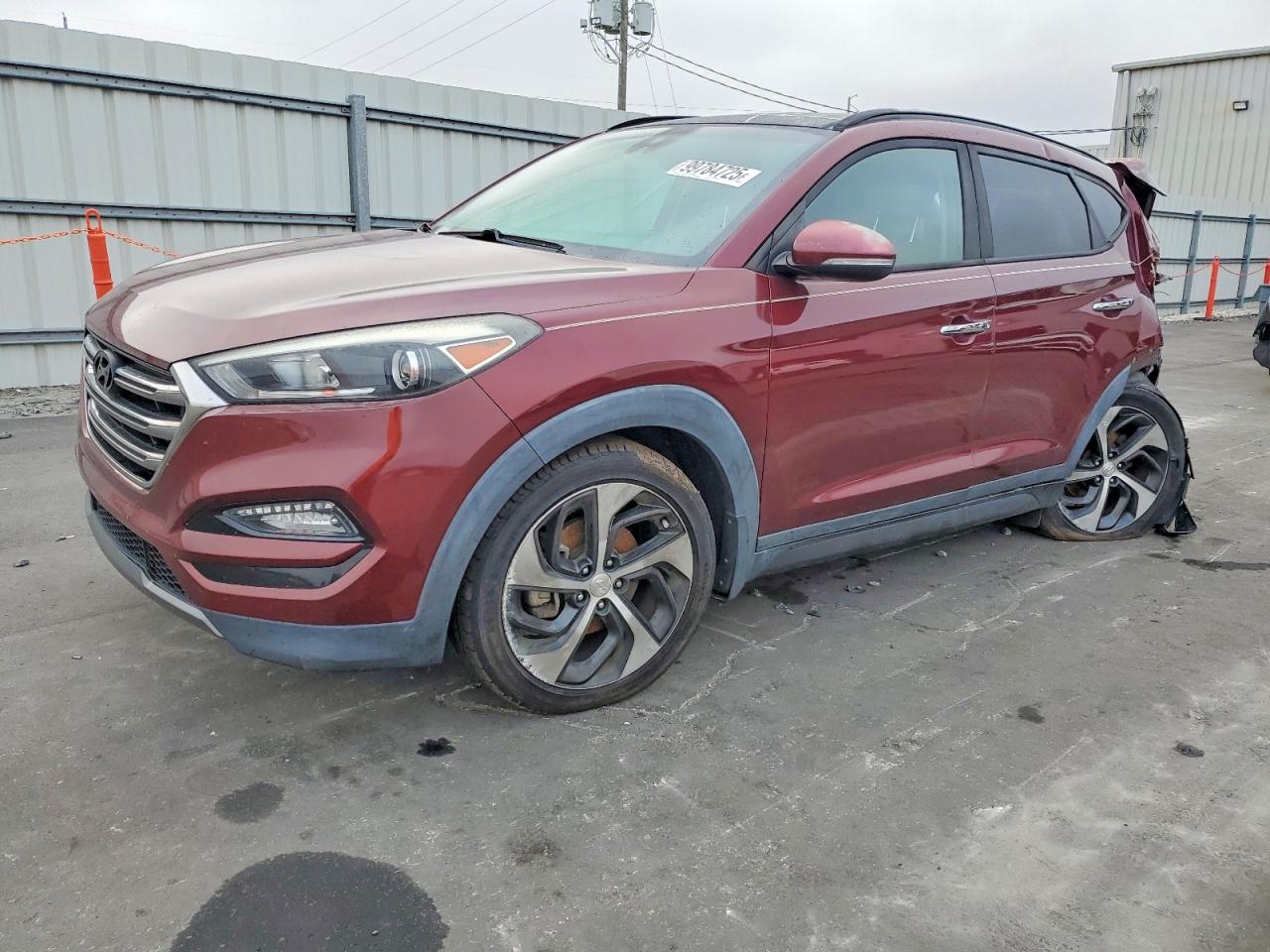 2016 HYUNDAI TUCSON