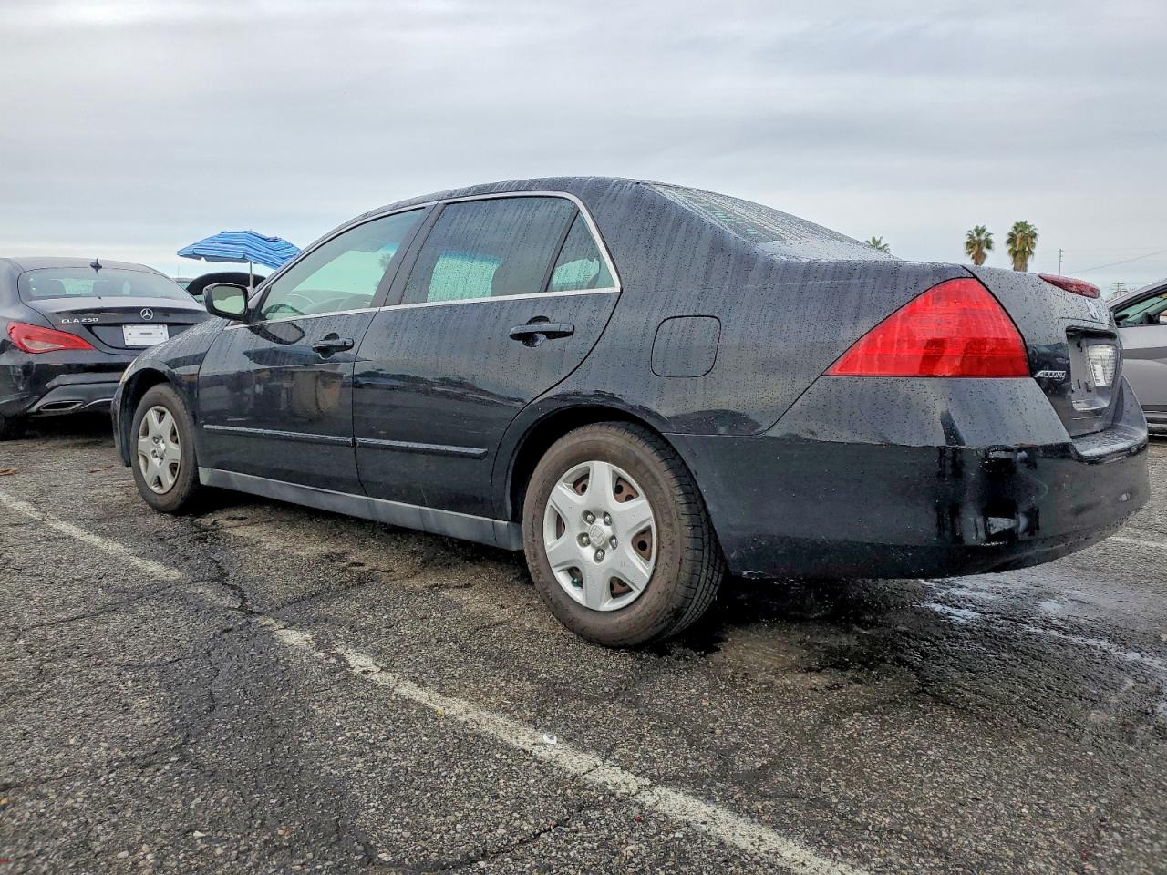 2006 HONDA ACCORD LX photo 2