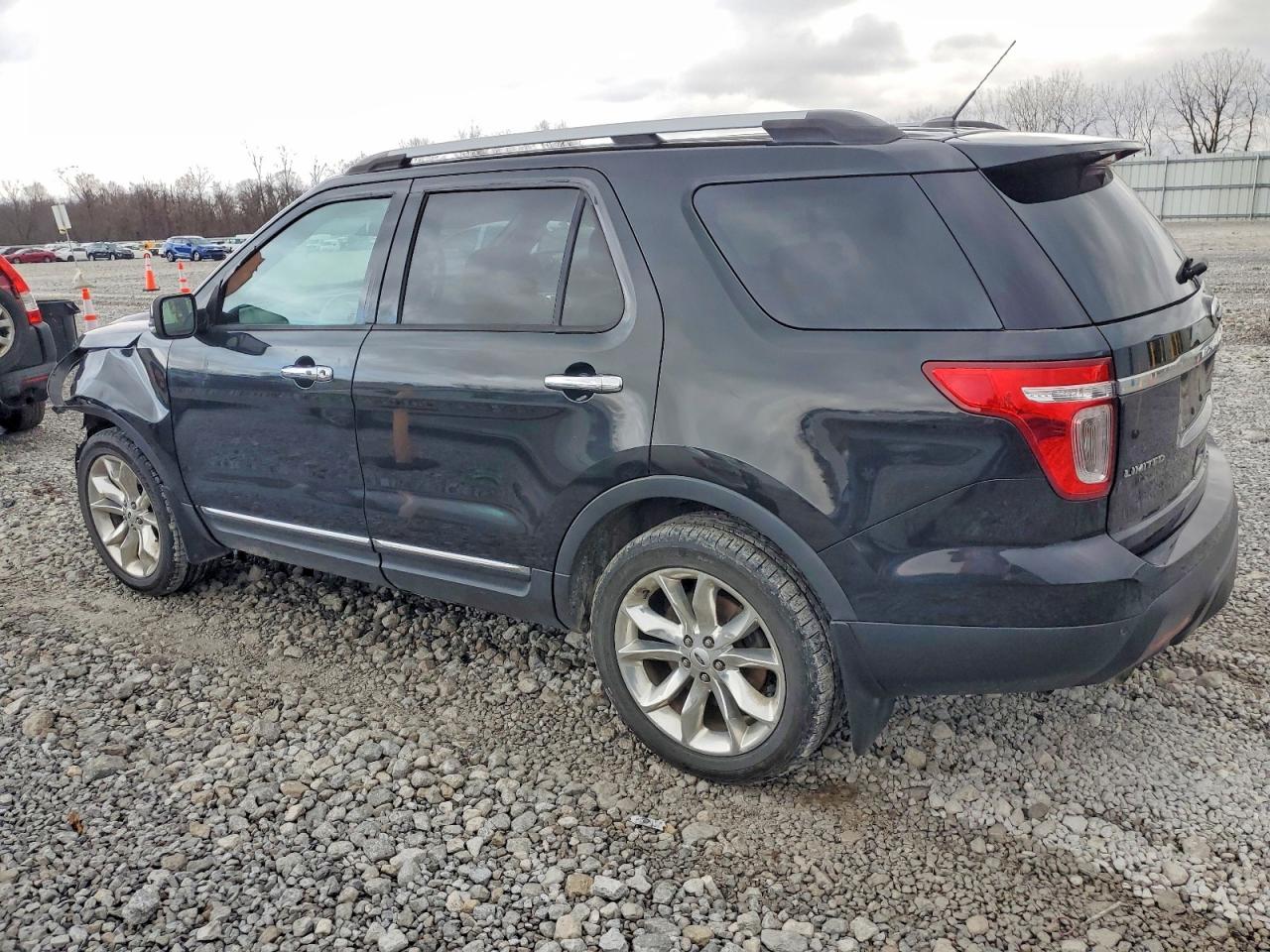 2015 FORD EXPLORER LIMITED photo 2