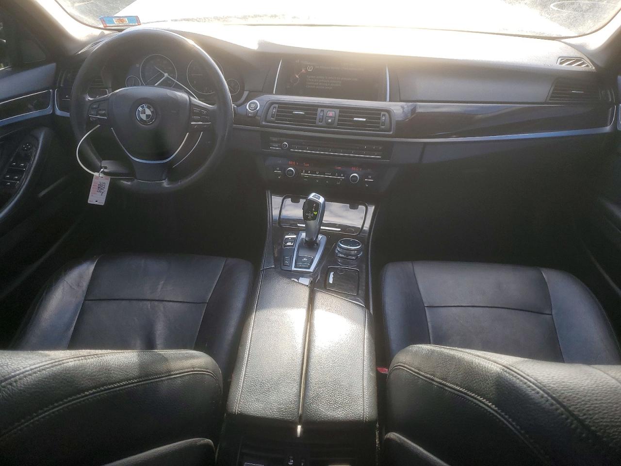 2015 BMW 528 XI photo 8