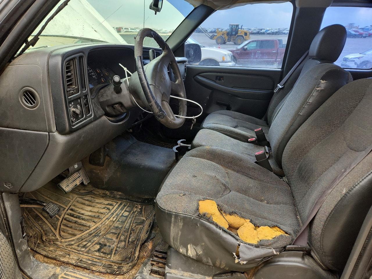 2005 CHEVROLET SILVERADO C1500 photo 7