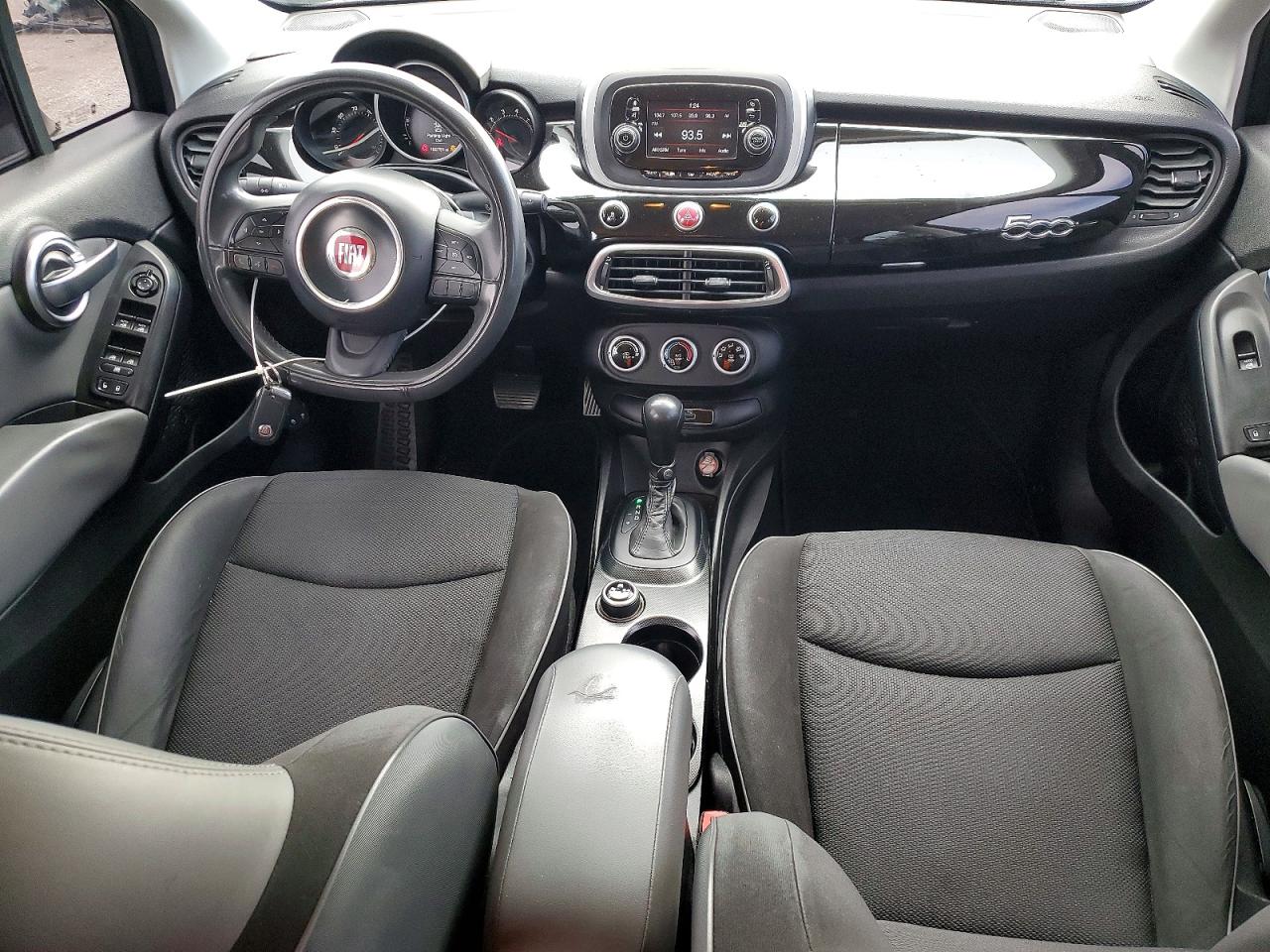 2016 FIAT 500X EASY photo 8